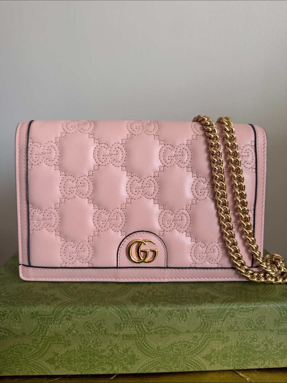 Gucci Embossed Marmont WOC Baby Pink